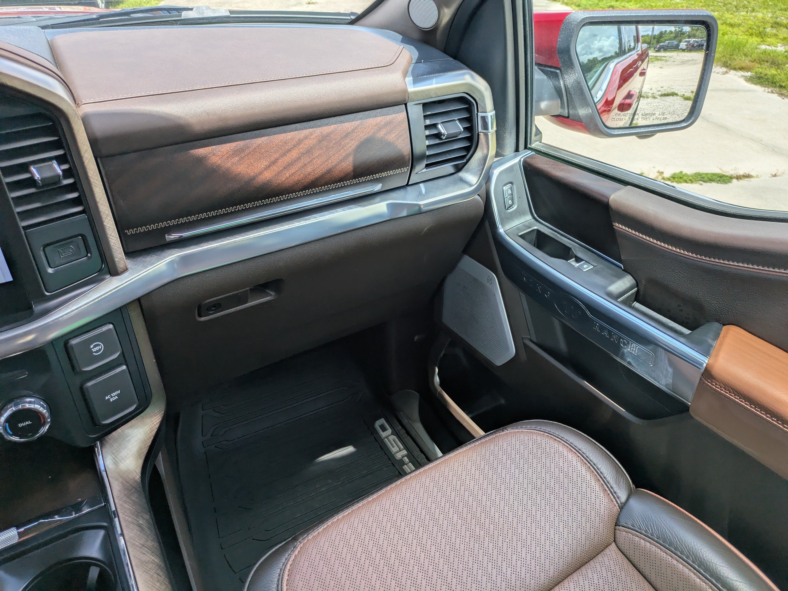 Used 2025 Ford F150 King Ranch AWD/4WD image 16