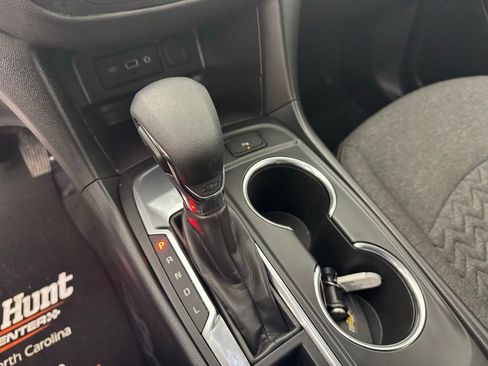 Used 2024 Chevrolet Equinox LT image 19