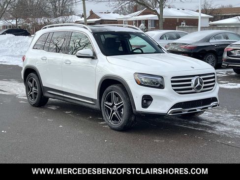 New 2026 Mercedes-Benz GLB 250 GLB 250 image 8