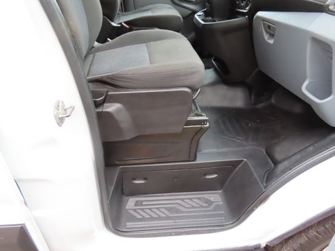 Used 2019 Ford Transit 250 130 Low Roof w/ Exterior Upgrade Package image 22