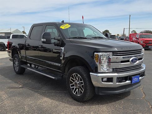 Used 2019 Ford F250 Lariat w/ Lariat Value Package image 7