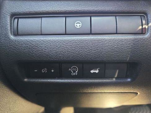 Certified 2023 Nissan Rogue SL w/ SL Premium Package FWD image 27