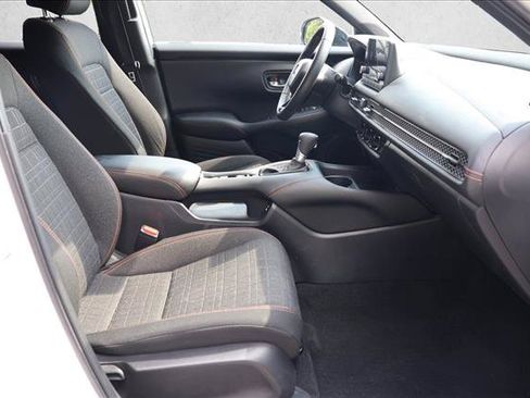 Used 2024 Honda HR-V Sport image 28