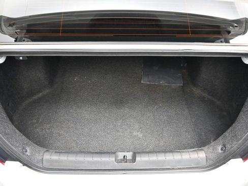 Used 2020 Honda Civic LX image 11