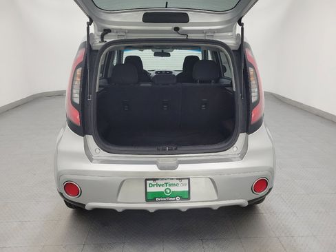 Used 2018 Kia Soul + FWD image 29