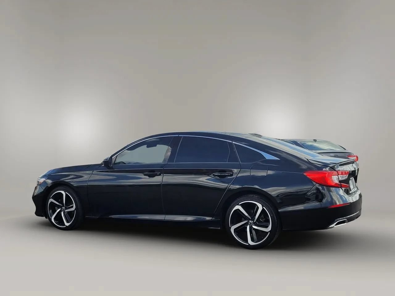 Used 2020 Honda Accord Sport image 5