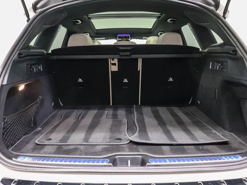 Used 2023 Mercedes-Benz GLC 300 image 26