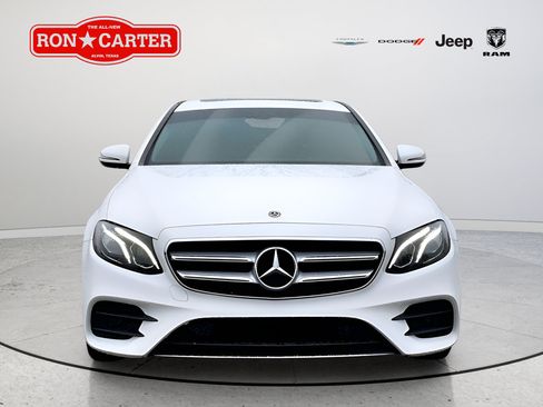 Used 2018 Mercedes-Benz E 300 image 2