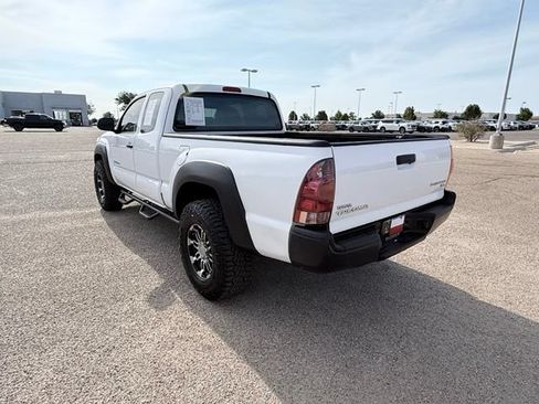 Used 2012 Toyota Tacoma PreRunner RWD image 8