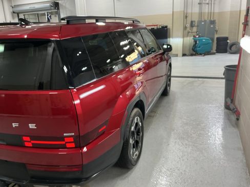 Certified 2026 Hyundai Santa Fe SEL w/ Tow & Go Package image 4