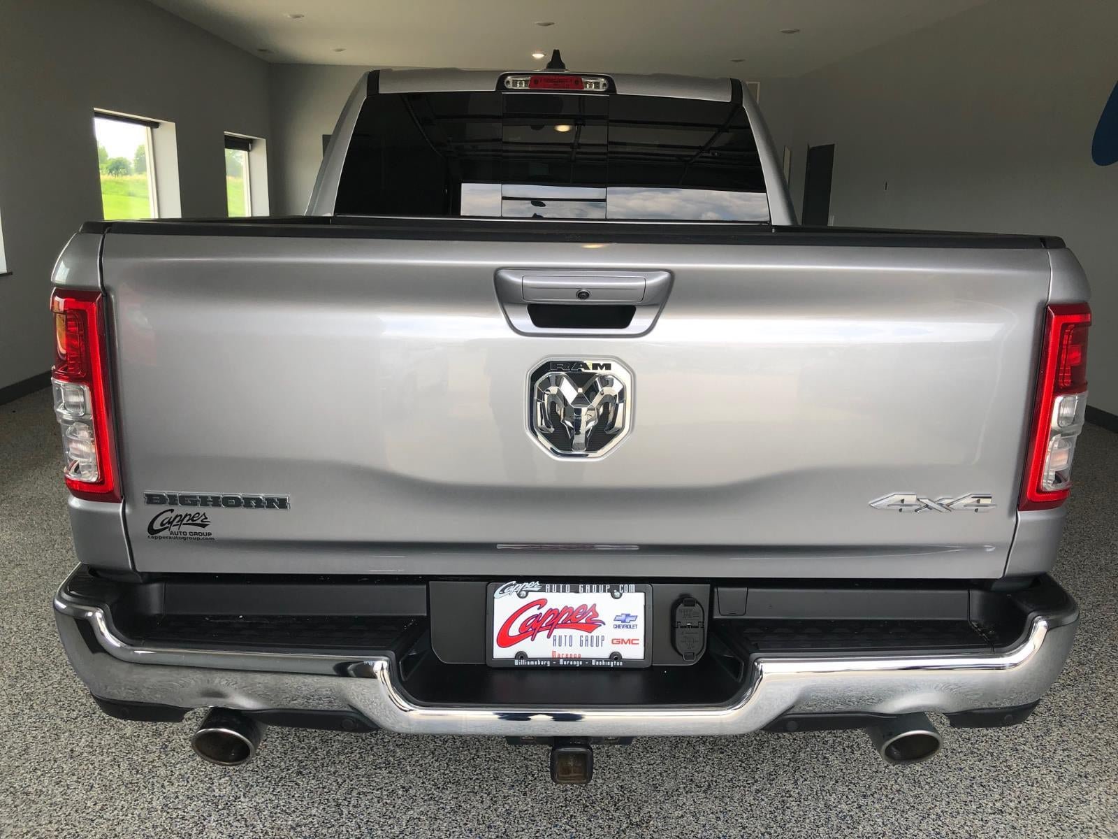 Used 2022 RAM 1500 Big Horn AWD/4WD image 3