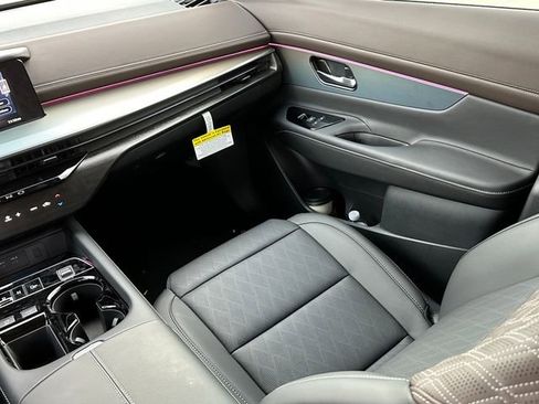 Used 2026 Nissan Murano Platinum w/ Cargo Package image 47