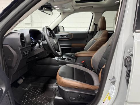 Used 2024 Ford Bronco Sport Outer Banks w/ Tech Package image 9