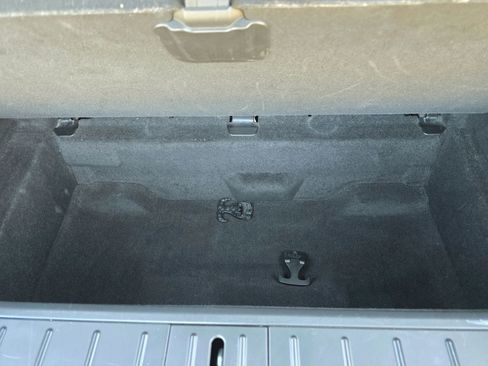 Used 2019 Tesla Model X Long Range image 40