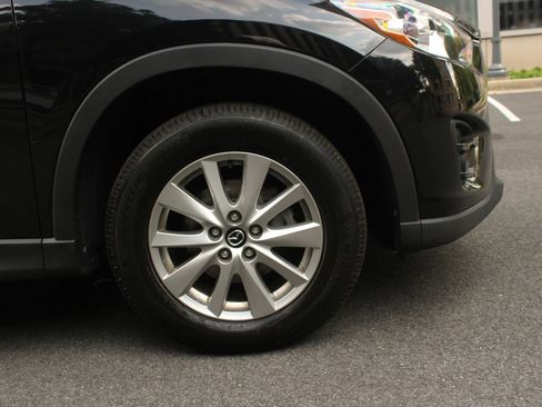 Used 2016 MAZDA CX-5 Touring w/ Bose/Moonroof Package AWD/4WD image 4