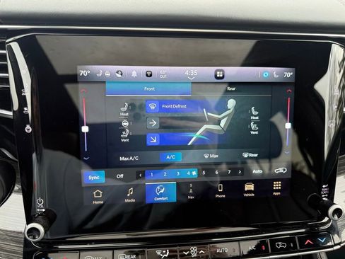 Used 2022 Jeep Wagoneer Series II w/ Premium Group I image 25