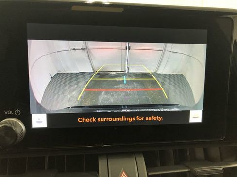 Used 2023 Toyota RAV4 SE AWD/4WD image 21