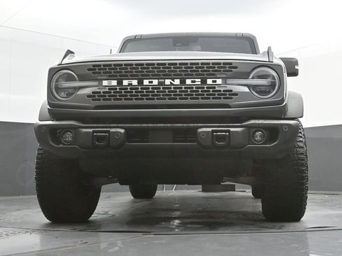 Used 2023 Ford Bronco Badlands w/ Sasquatch Package AWD/4WD image 42