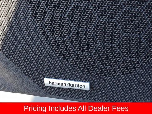 Used 2025 Subaru Forester Touring w/ Popular Package - Touring AWD/4WD image 15