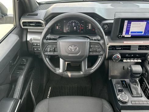 Certified 2025 Toyota Tacoma SR5 image 13