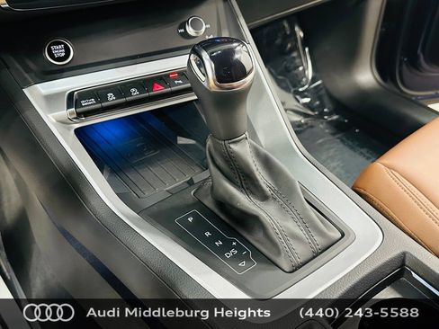 Certified 2025 Audi Q3 2.0T Premium Plus w/ Premium Plus Package AWD/4WD image 16