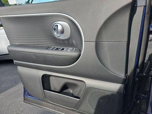 New 2026 Hyundai Ioniq 9 SE AWD/4WD image 34