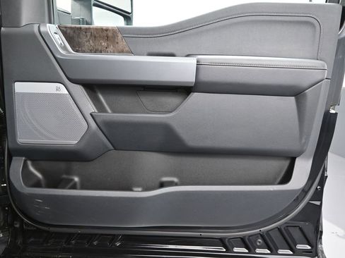 Used 2024 Ford F450 Lariat w/ Lariat Ultimate Package image 47