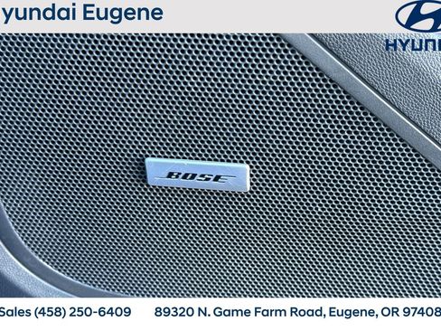 Used 2017 Chevrolet Bolt Premier w/ Driver Confidence II Package image 27