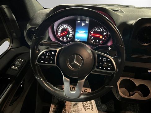 Used 2021 Mercedes-Benz Sprinter 144 Cargo image 21