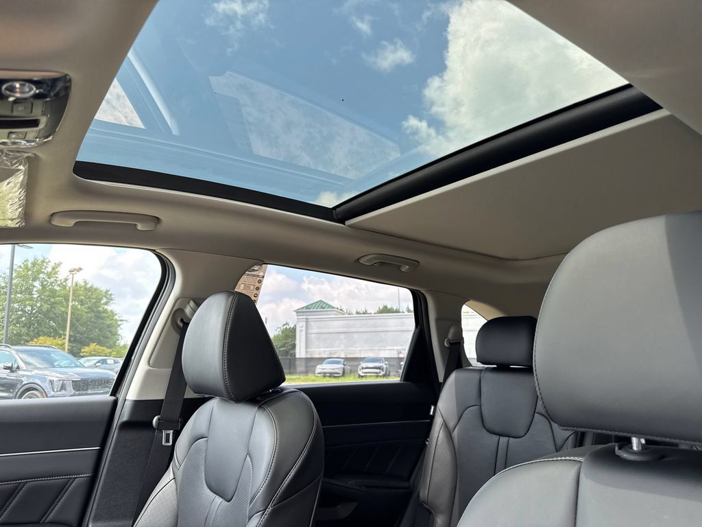 New 2025 Kia Sorento SX FWD image 33