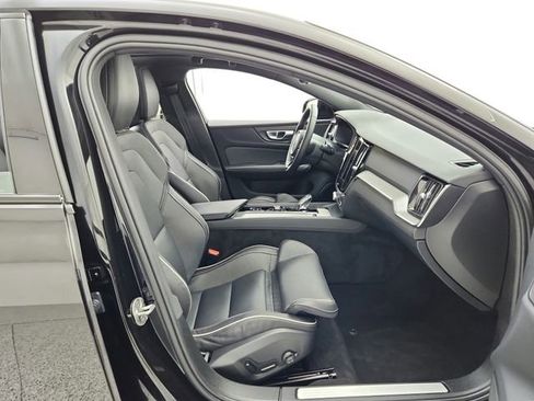 Certified 2024 Volvo S60 B5 Plus image 22