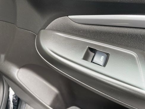 Certified 2023 Chevrolet Bolt EUV LT FWD image 50