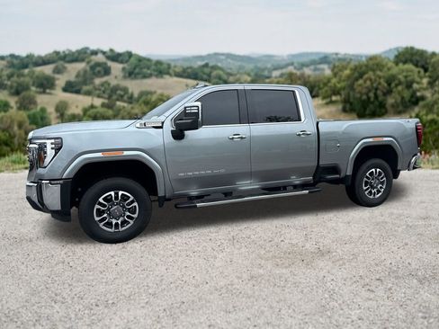 Used 2025 GMC Sierra 2500 SLT w/ Texas SLT Premium Package AWD/4WD image 4