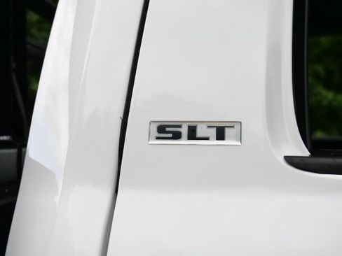 Used 2024 RAM 3500 SLT w/ Quick Order Package 2YG SLT AWD/4WD image 10