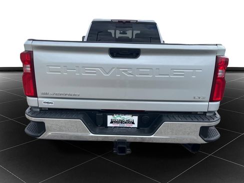 Used 2020 Chevrolet Silverado 3500 LTZ w/ LTZ Convenience Package AWD/4WD image 4