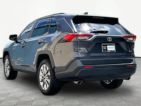 Used 2023 Toyota RAV4 XLE Premium FWD image 12