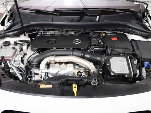 Certified 2026 Mercedes-Benz GLA 250 4MATIC image 3