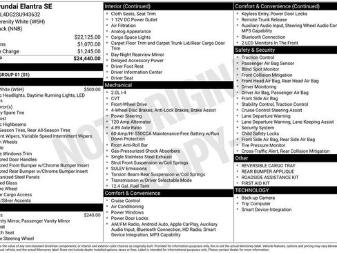 Used 2025 Hyundai Elantra SE FWD image 3