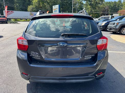 Used 2013 Subaru Impreza 2.0i Sport Premium image 8