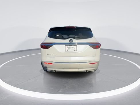 Used 2021 Buick Enclave Essence w/ Sound and Sites Package image 7