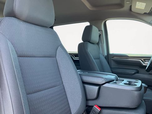 Used 2023 Chevrolet Silverado 1500 RST w/ Z71 Off-Road Package image 19