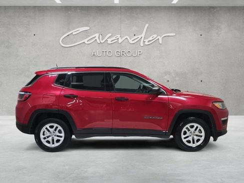 Used 2020 Jeep Compass Sport image 17