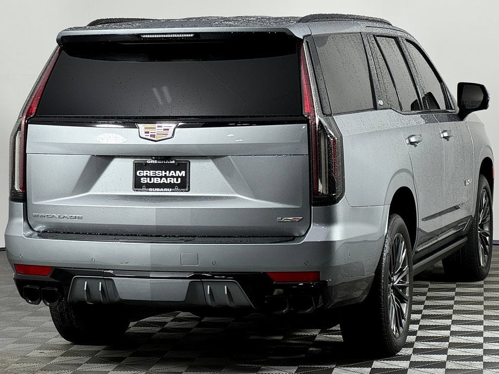 Used 2023 Cadillac Escalade V AWD/4WD image 6