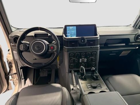 Used 2025 INEOS Grenadier Station Wagon AWD/4WD image 19