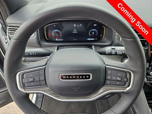 Used 2024 Jeep Wagoneer Series II AWD/4WD image 20