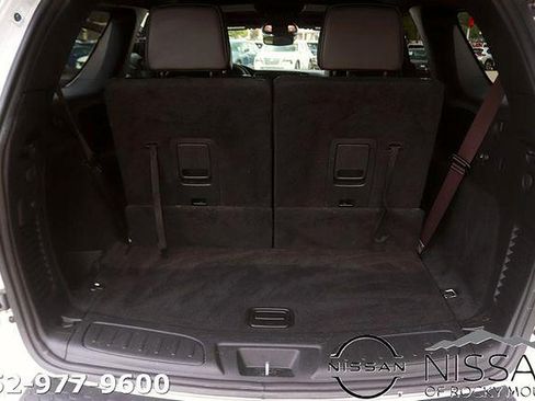 Used 2024 Dodge Durango GT AWD/4WD image 17
