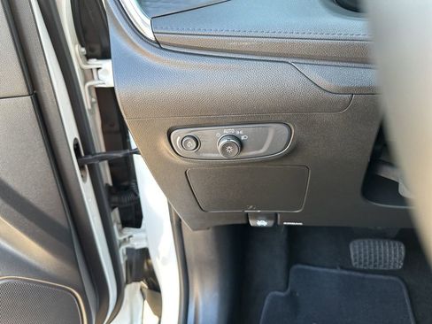 Used 2024 Buick Encore GX Preferred w/ Comfort Package image 28