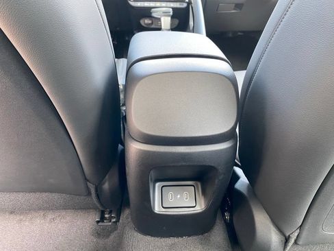 New 2026 Hyundai Elantra Limited FWD image 27