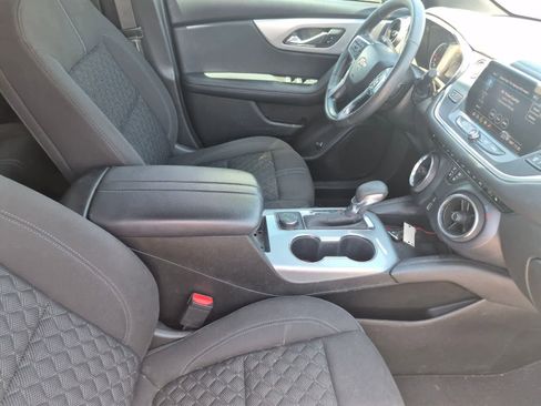 Used 2022 Chevrolet Blazer LT w/ Redline Edition FWD image 12
