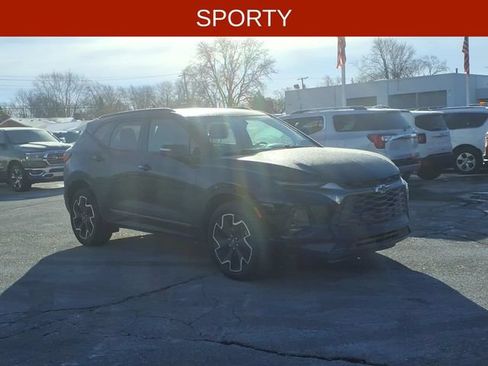 Used 2020 Chevrolet Blazer RS w/ LPO, Floor Liner Package FWD image 3
